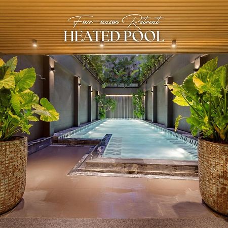 La Siesta Classic Hang Thung Hanoi Buitenkant foto The heated pool at the hotel